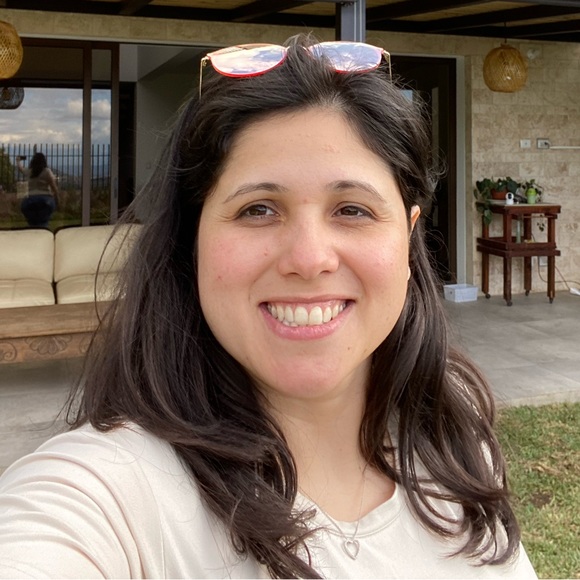 Meet your Posher, Nollie - Picture 1 of 1